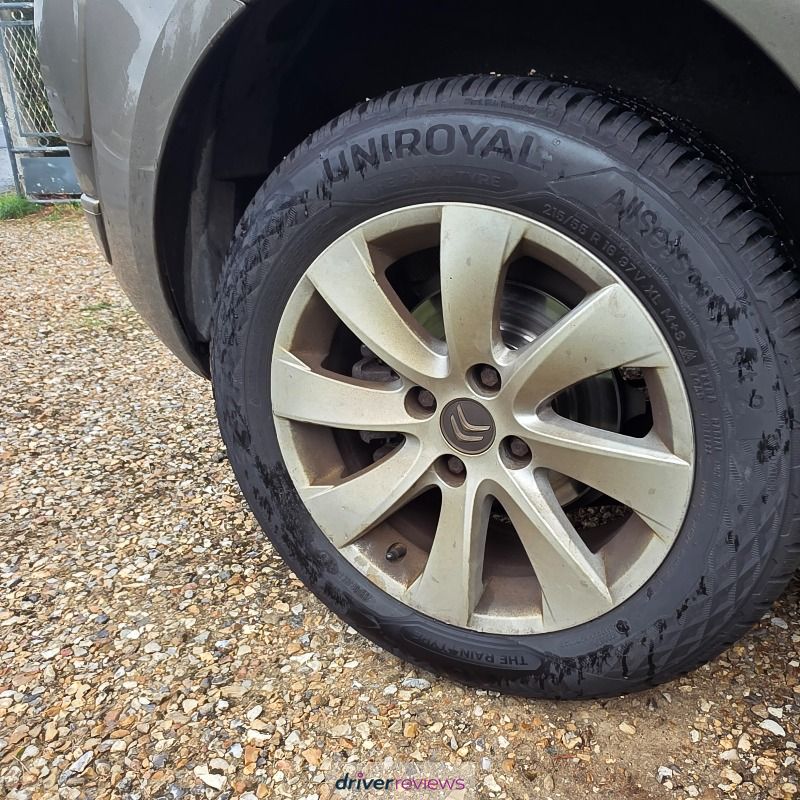 Image #1; Uniroyal AllSeasonExpert 2, 215/55 R16 V; Citroen C4 Picasso