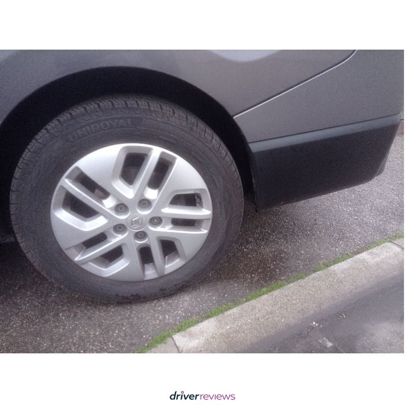 Image #9; Uniroyal AllSeasonMax, 215/60 R17 T; Renault Trafic