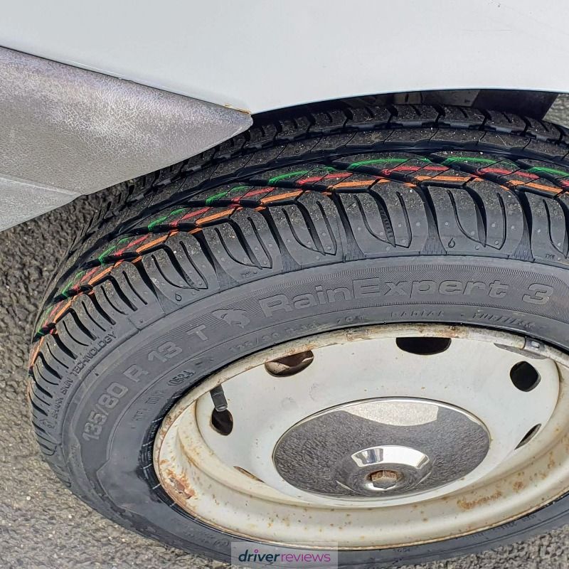 Image #4; Uniroyal RainExpert 3, 135/80 R13 T; Citroen Visa