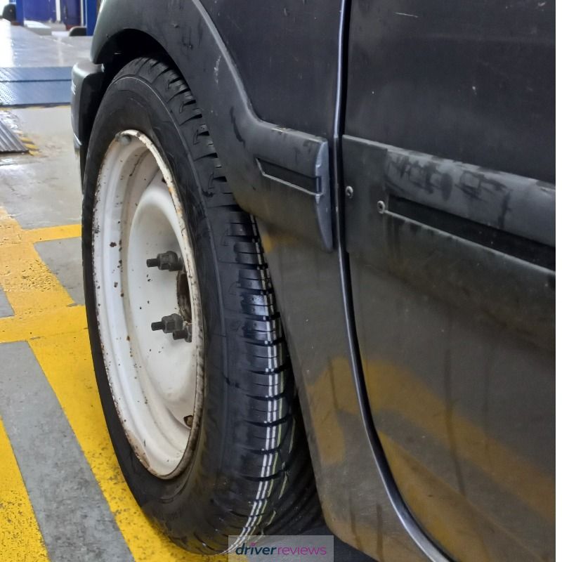 Image #3; Uniroyal RainSport 3, 185/55 R14 H; Peugeot 106