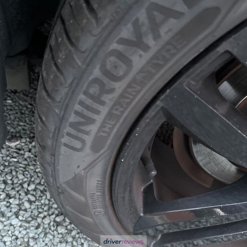 Image #10; Uniroyal RainSport 5, 225/45 R18 Y; Renault Laguna