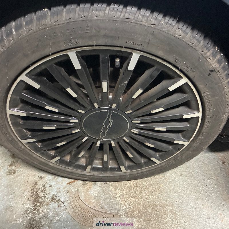 Image #6; Vredestein Quatrac Pro EV, 205/45 R17 W; Fiat 500e