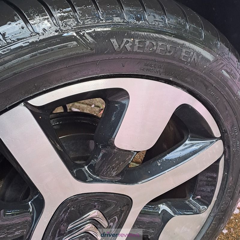 Image #2; Vredestein Ultrac, 205/50 R17 V; Citroen C4 Cactus