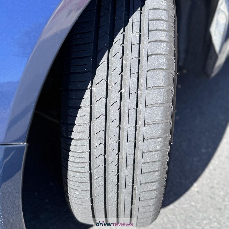WINRUN R 330 275/35R19 100W Tyroola.com.au