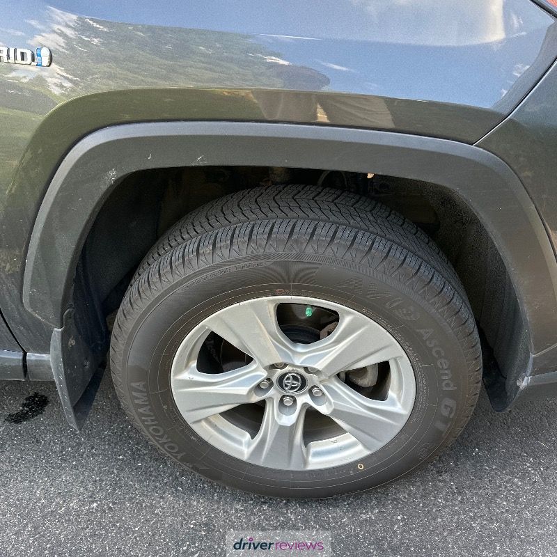 YOKOHAMA AVID ASCEND GT BSW 205/60 R16 92H tires | Blackcircles.ca