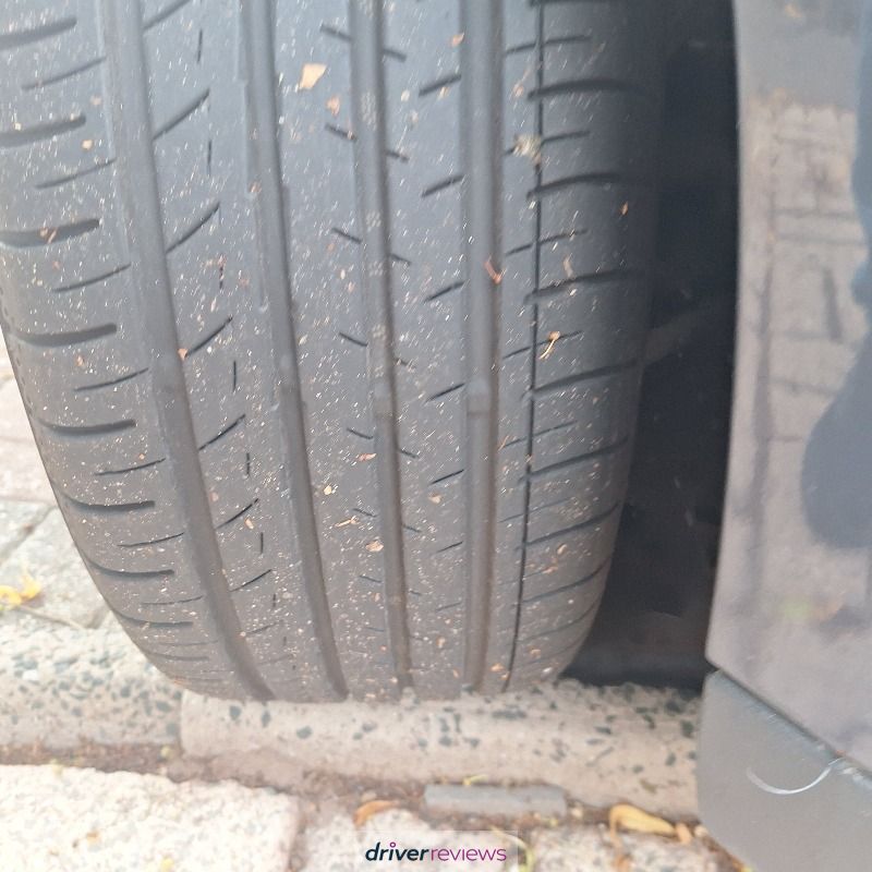Yokohama BluEarth-GT AE51 245/40 R18 at Blackcircles.com