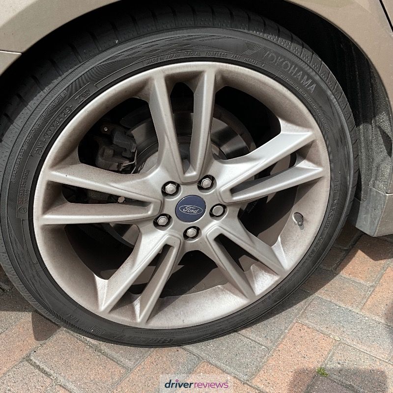Yokohama BluEarth-GT AE51 245/40 R18 at Blackcircles.com