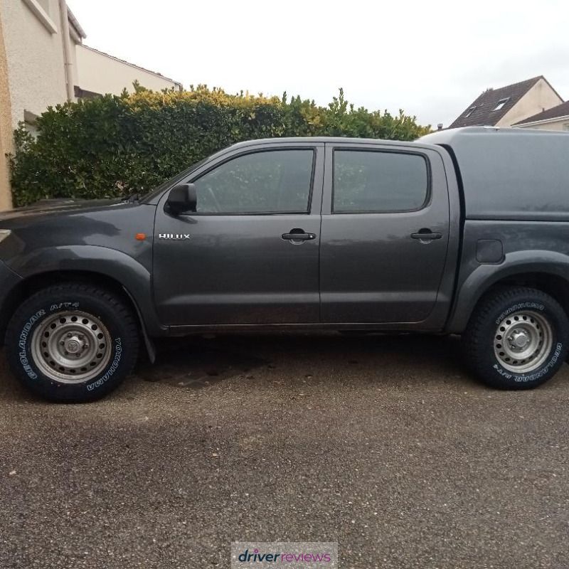 Image #2; Yokohama GEOLANDAR A/T4 G018, 265/65 R17 S; Toyota Hilux