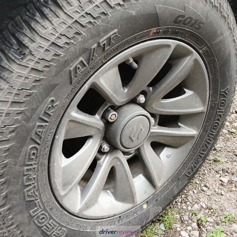 Yokohama Geolandar A/T G015 265/70 R16 at Blackcircles.com