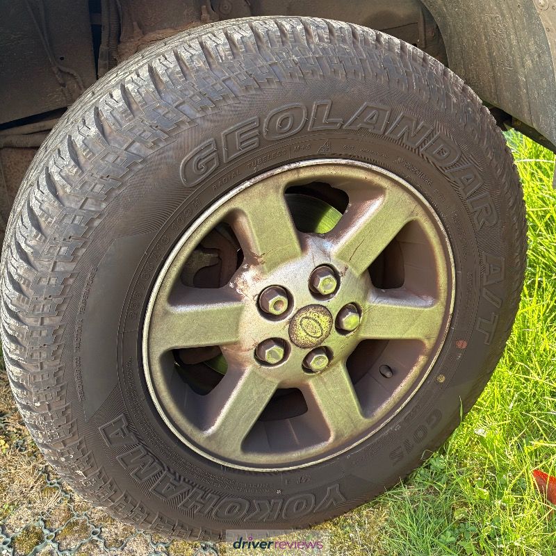 Yokohama Geolandar A/T G015 265/70 R16 at Blackcircles.com