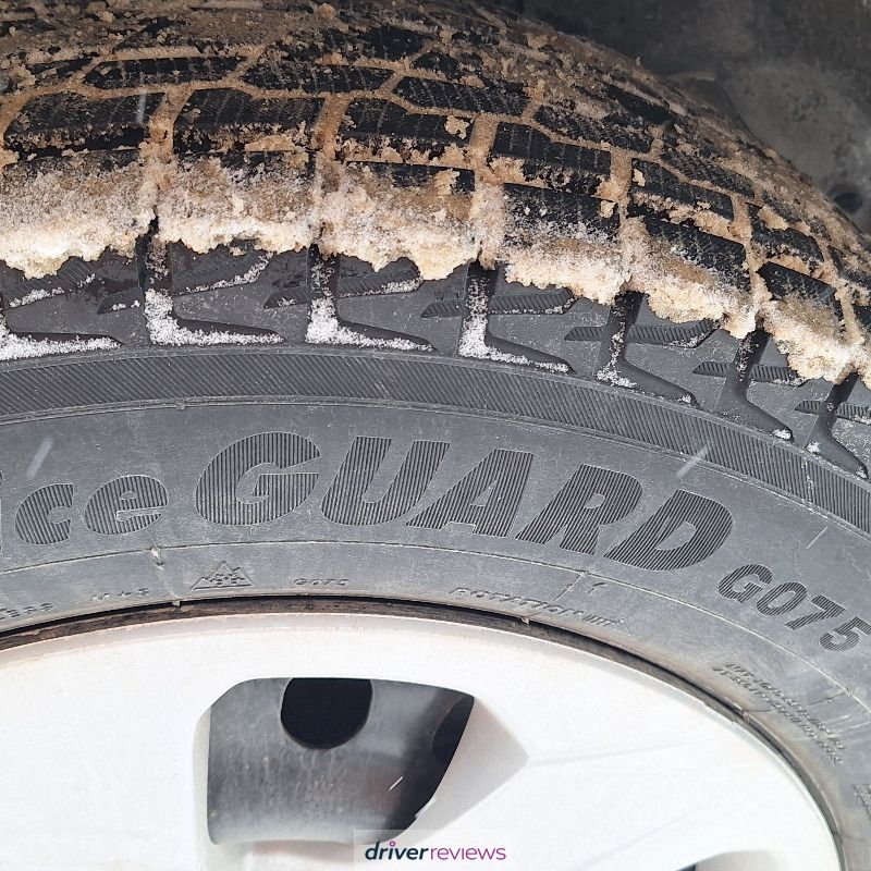 YOKOHAMA iceGUARD G075 BSW 255/55 R19 111T tires | Blackcircles.ca